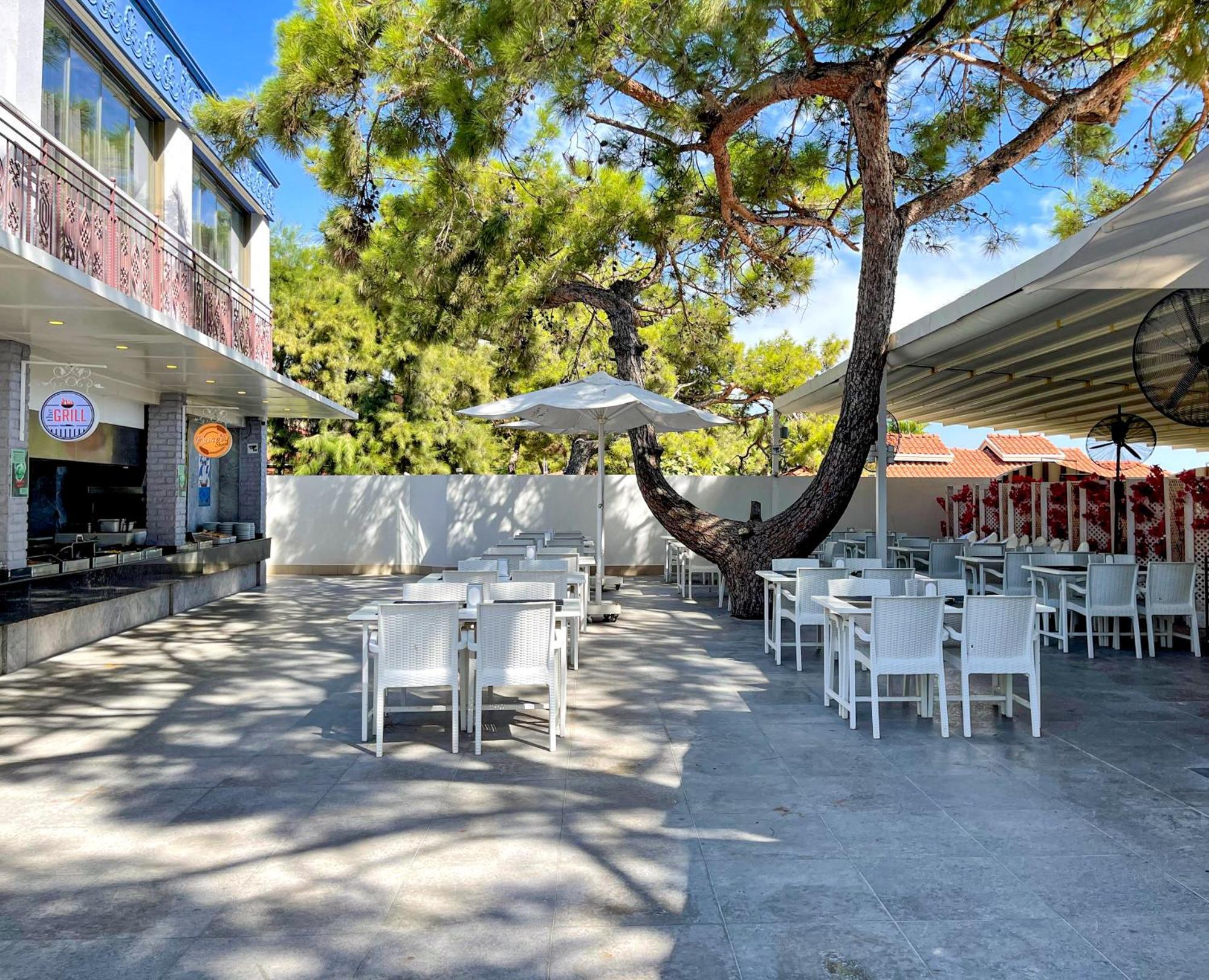 Catamaran Quality Times Hotel Kemer Luaran gambar